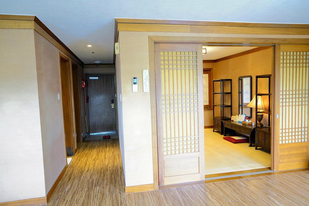 Lake Hills Jeju Resort Seogwipo Extérieur photo