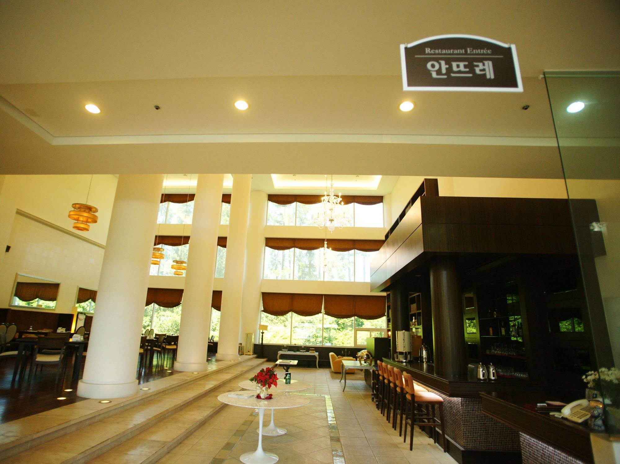 Lake Hills Jeju Resort Seogwipo Extérieur photo