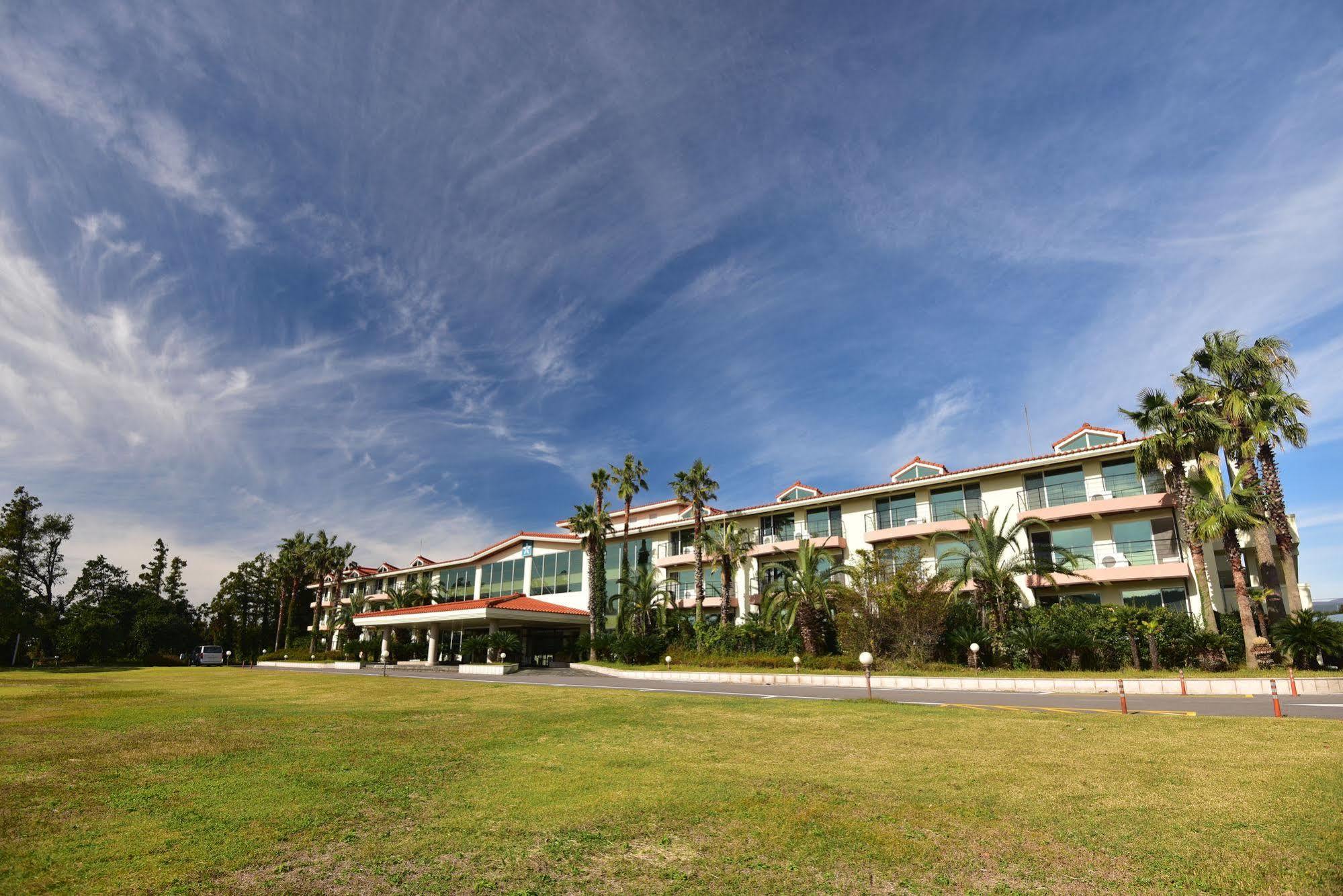 Lake Hills Jeju Resort Seogwipo Extérieur photo