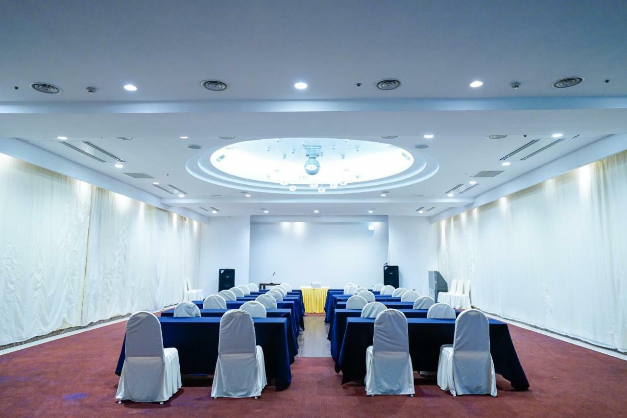 Lake Hills Jeju Resort Seogwipo Extérieur photo